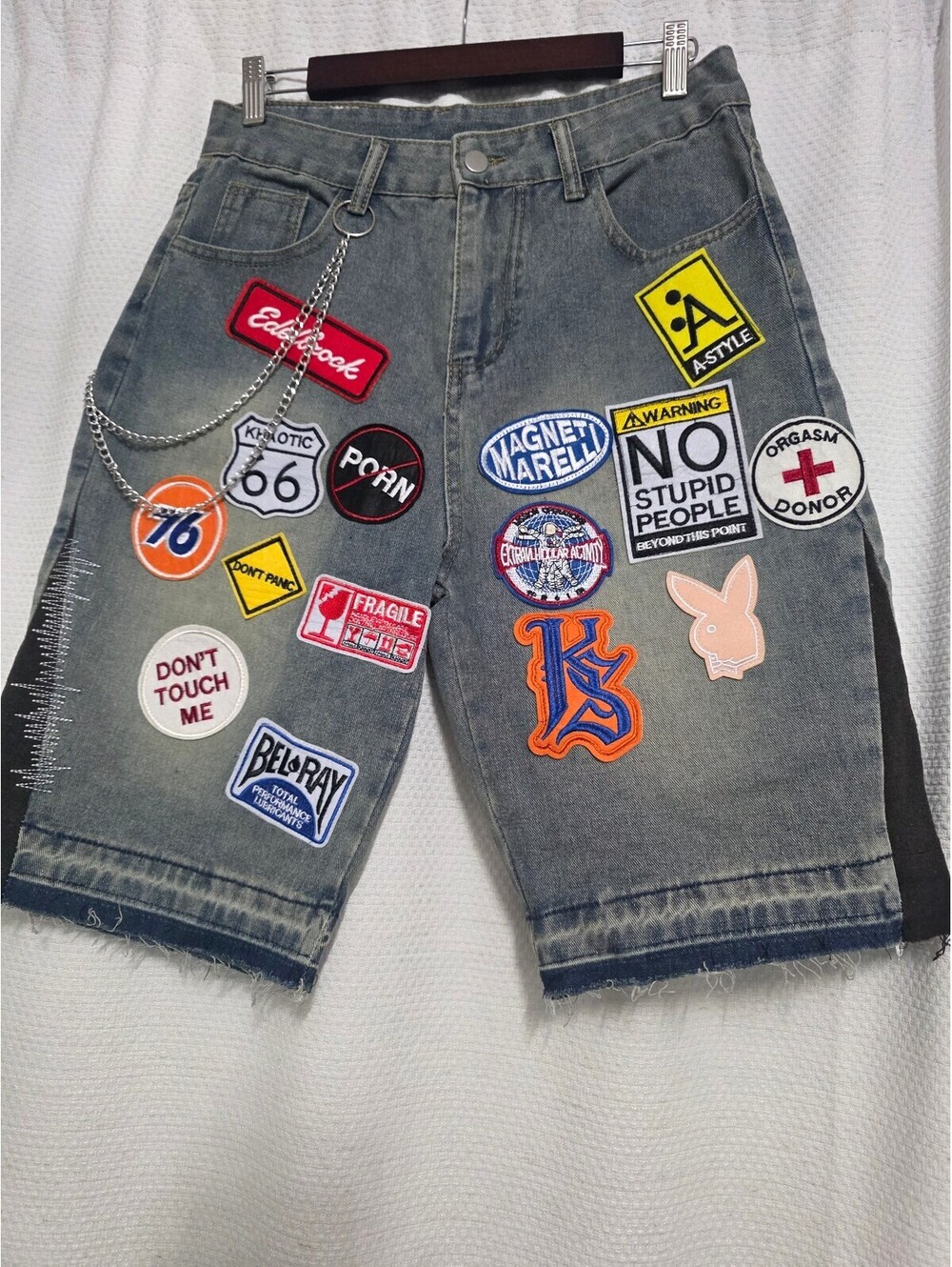 Y2K Graphic Patch Denim Shorts size M
